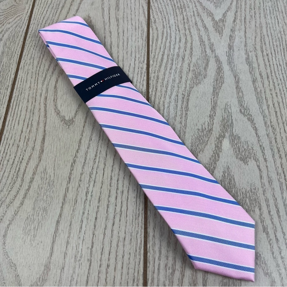 539 - Tommy Hilfiger Tie Pastel Pink Stripes 650 TL21100014 Silk Blend $69.50